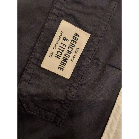 Abercrombie and Fitch Men's Navy & White Swim Trunks, Bathing Suit in Size XL. - Picture 14 of 16